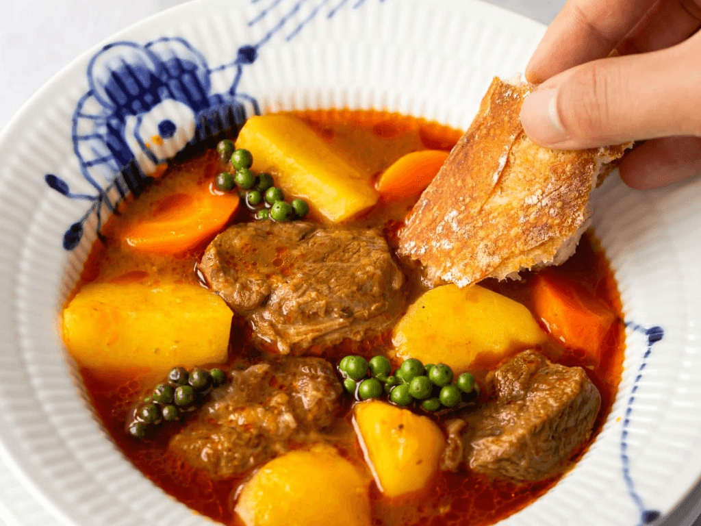 meo-de-mon-bo-kho-tieu-them-hap-dan-va-giu-huong-vi-lau