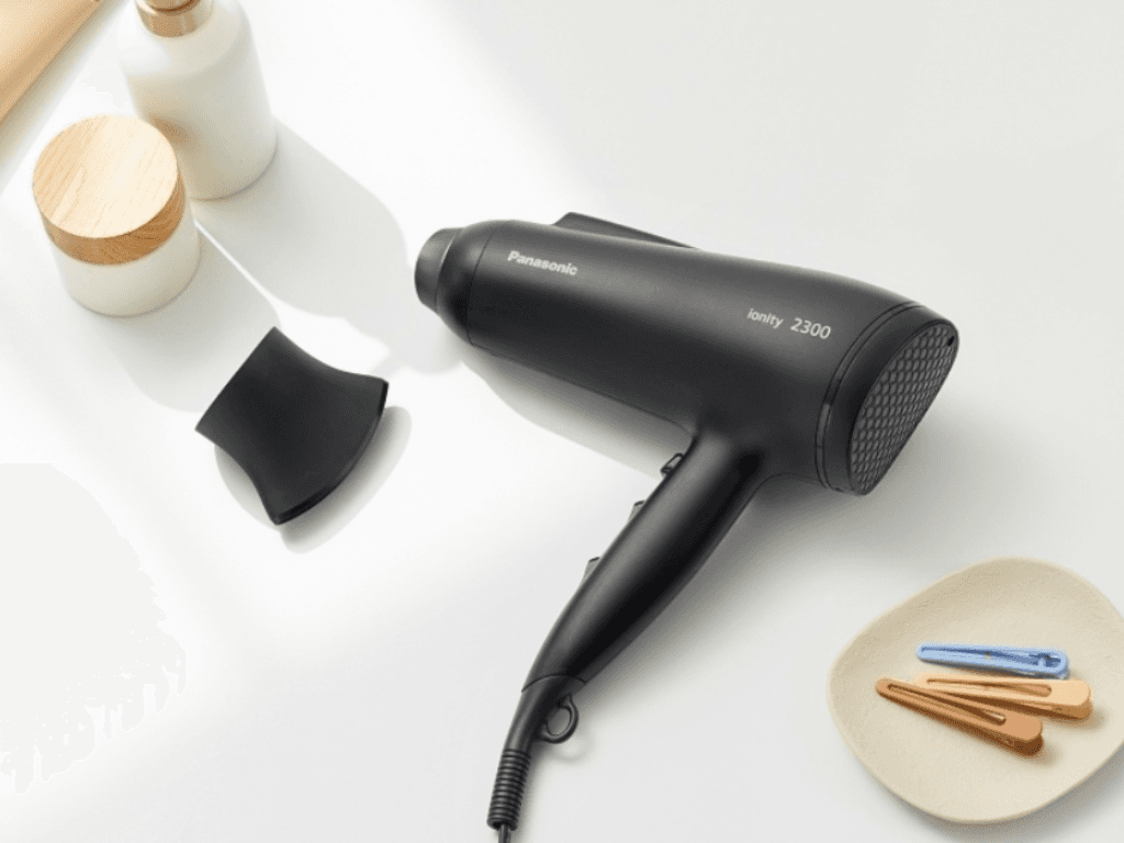 nhung-tieu-chi-quan-trong-khi-chon-may-say-toc-cho-toc-yeu