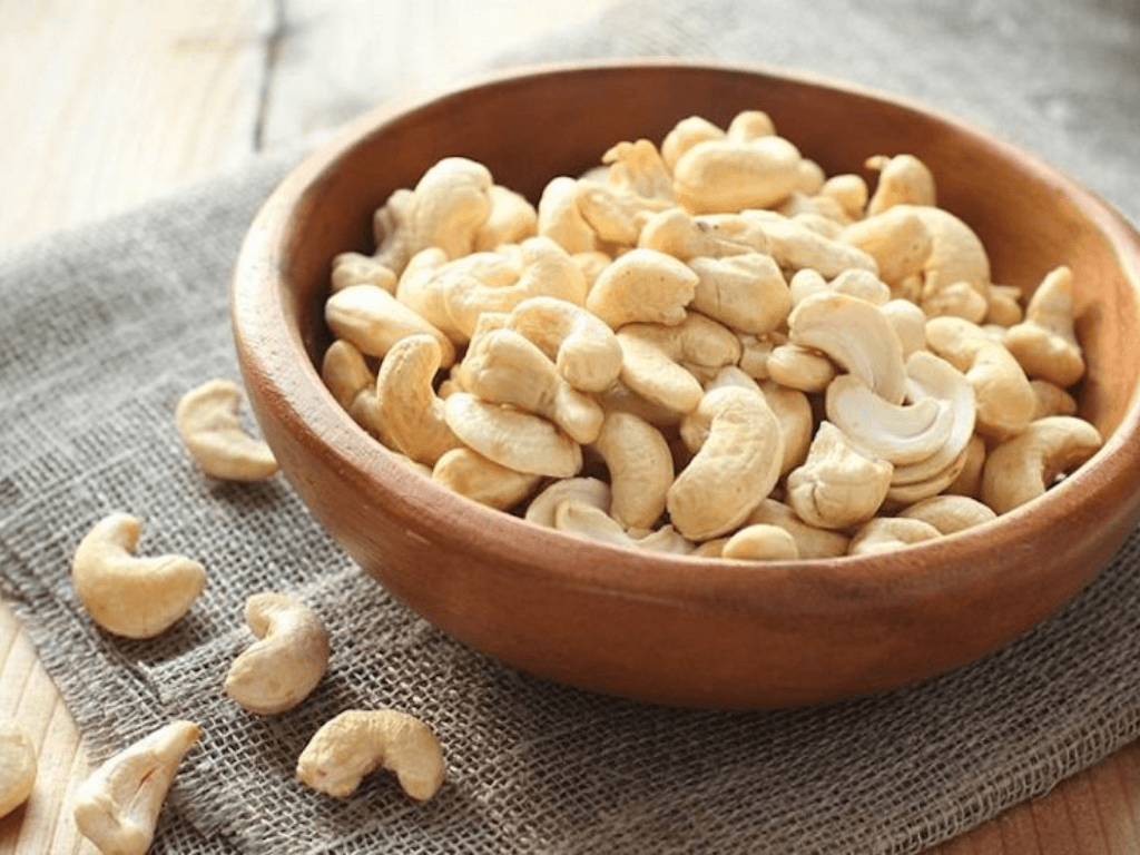 thanh-phan-dinh-duong-cua-hat-dieu