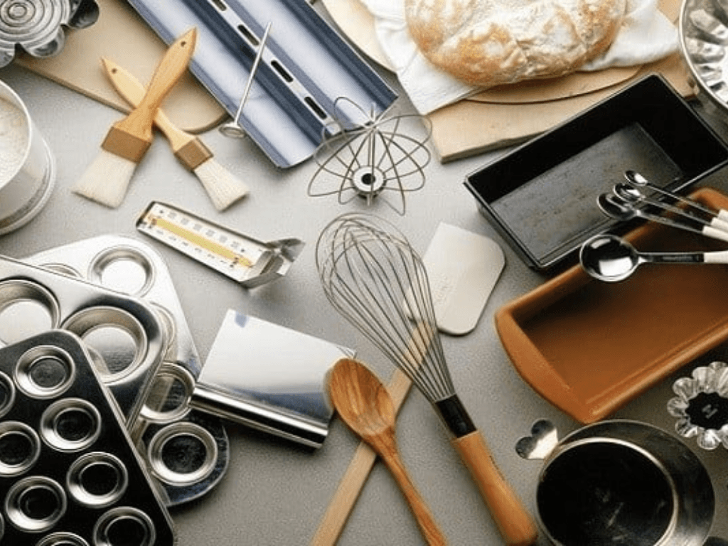 dung-cu-va-meo-chuan-bi-lam-kem-socola