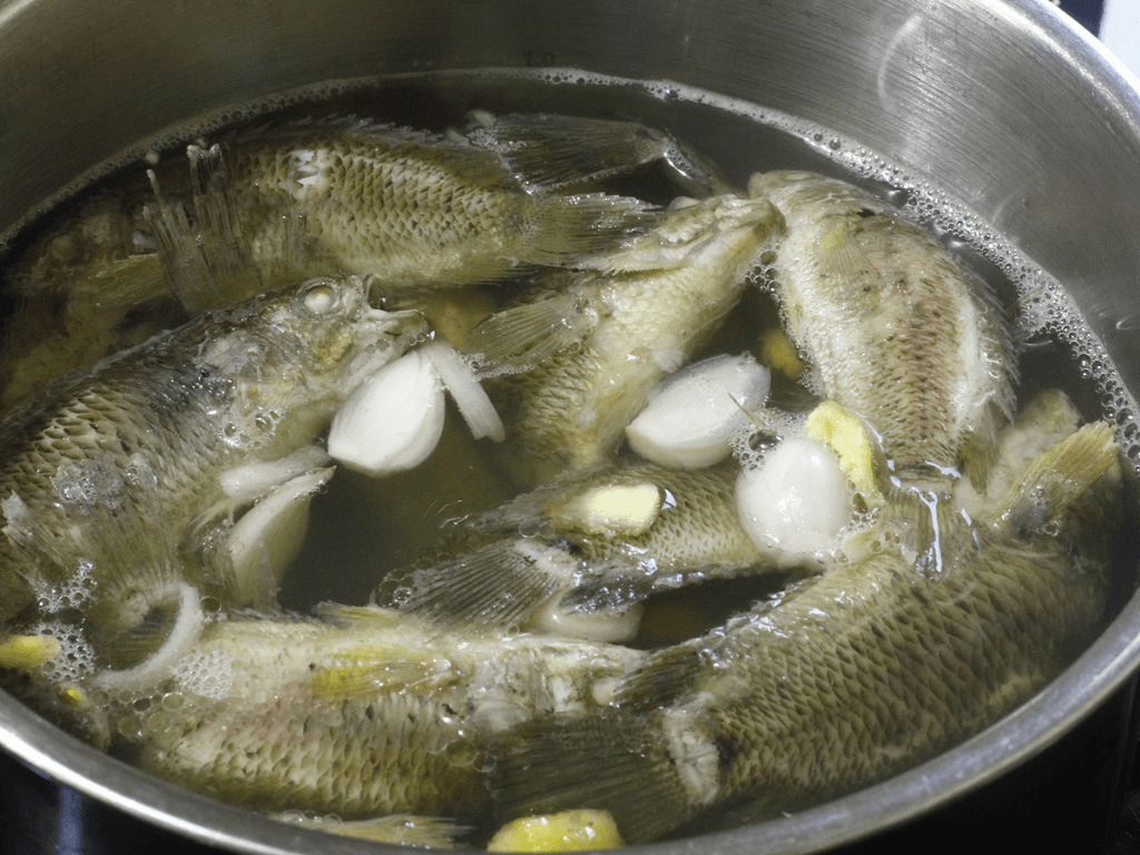 meo-de-canh-ca-ro-rau-cai-ngon-khong-tanh