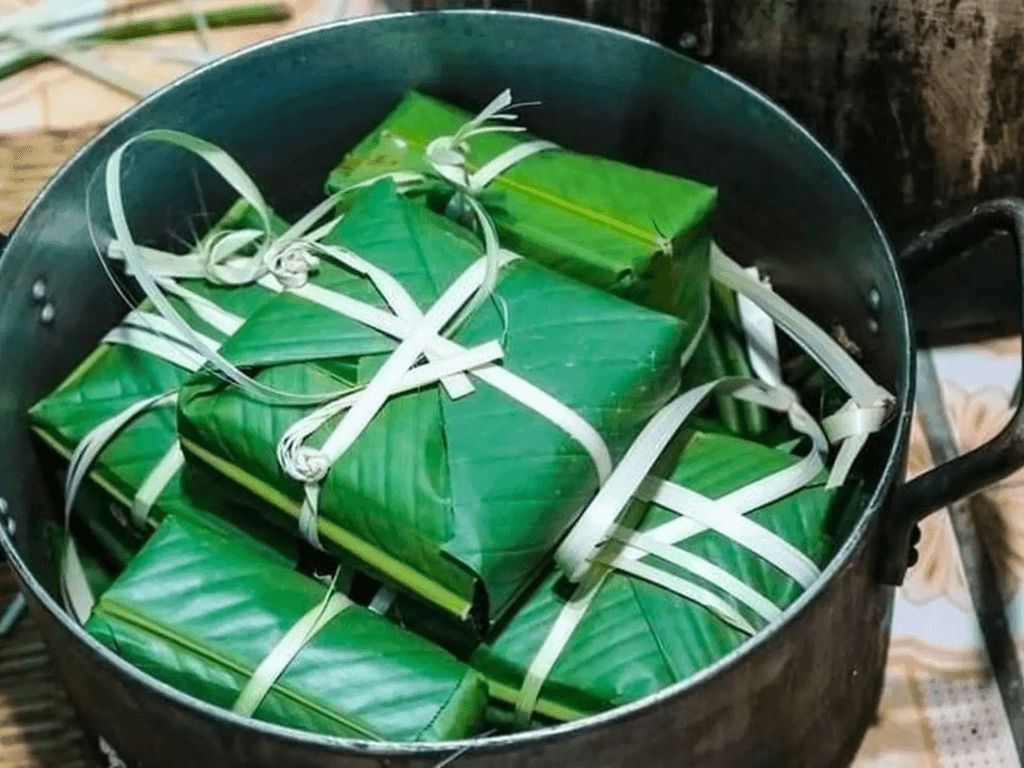 quy-trinh-luoc-banh-chung-la-xanh-dep-mat