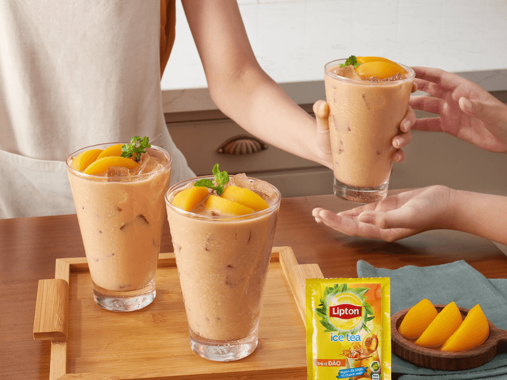 gioi-thieu-ve-lipton-sua-va-suc-hut-cua-mon-do-uong-nay