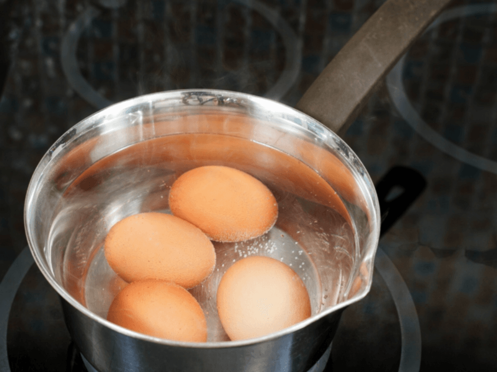 cac-buoc-luoc-trung-long-dao-chuan-dau-bep