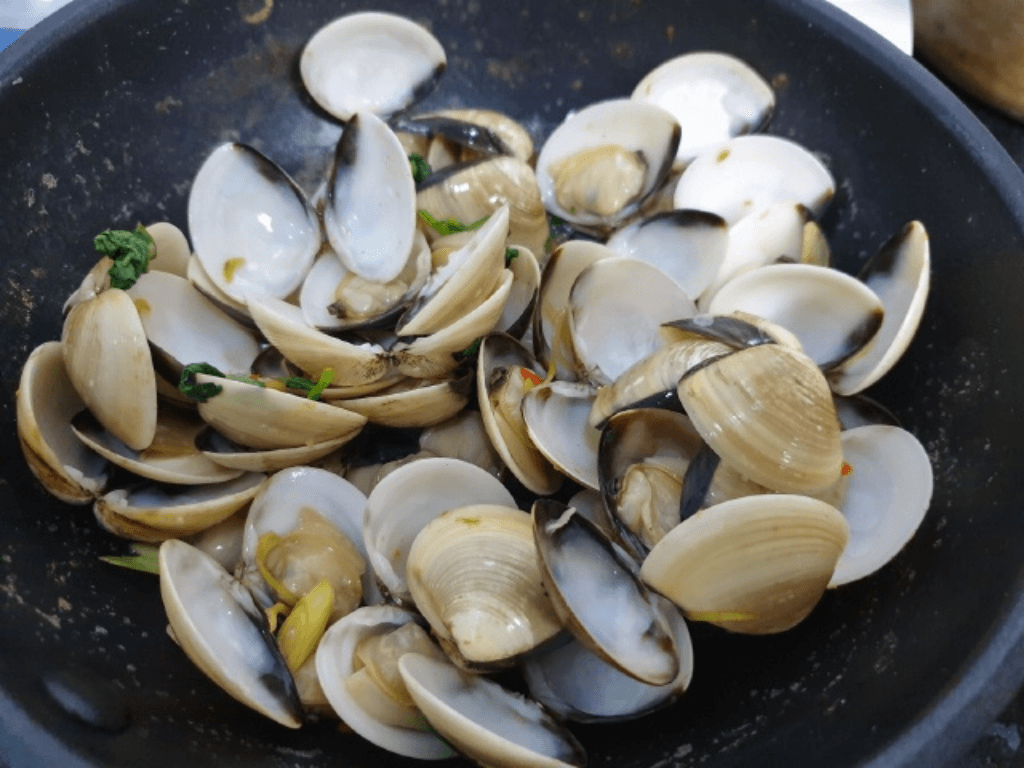 cac-buoc-lam-ngheu-xao-la-que