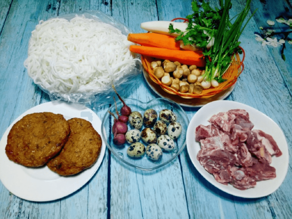 nguyen-lieu-chuan-bi-de-co-bat-banh-canh-chuan-vi-nha-trang