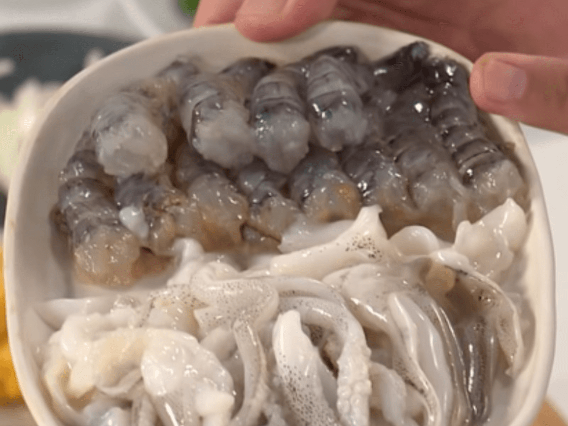 bi-quyet-chon-hai-san-va-nguyen-lieu-tuoi-ngon