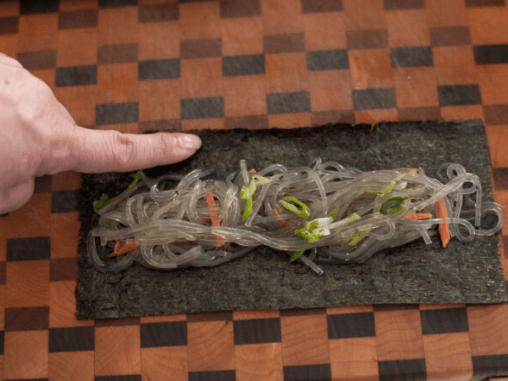 meo-de-mien-cuon-rong-bien-ngon-gion-khong-bi-nat