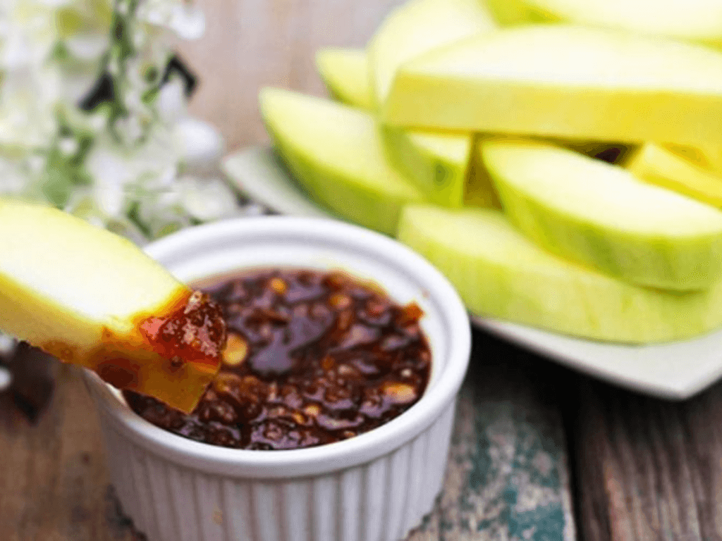 mam-ruoc-xao-linh-hon-cua-mon-an-vat-chuan-street-food