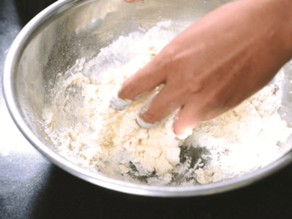 tron-bot-va-nhao-bot-dung-cach