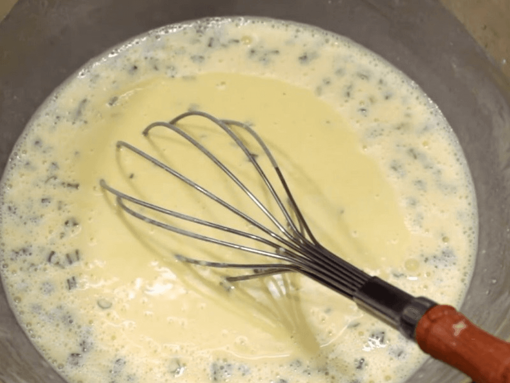 pha-bot-va-bi-quyet-de-banh-xeo-gion-rum