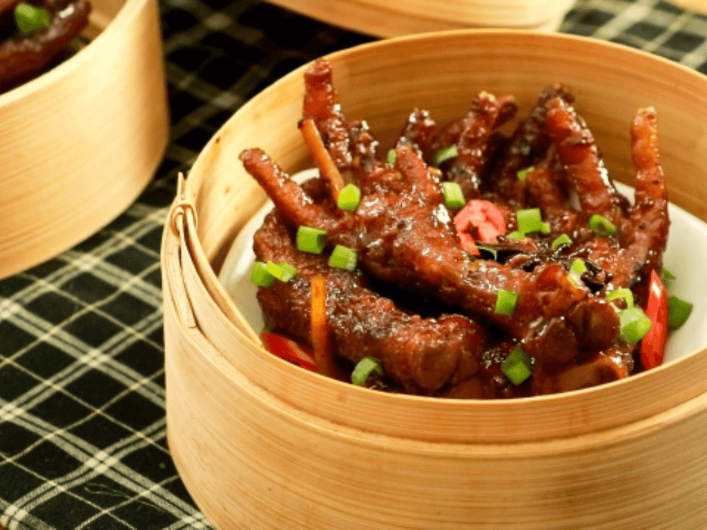 gioi-thieu-mon-chan-ga-hap-tau-xi-va-huong-vi-dac-trung