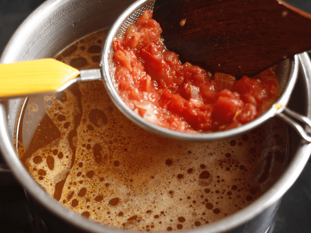 bi-quyet-nau-nuoc-dung-chua-cay-chuan-vi-mien-bac