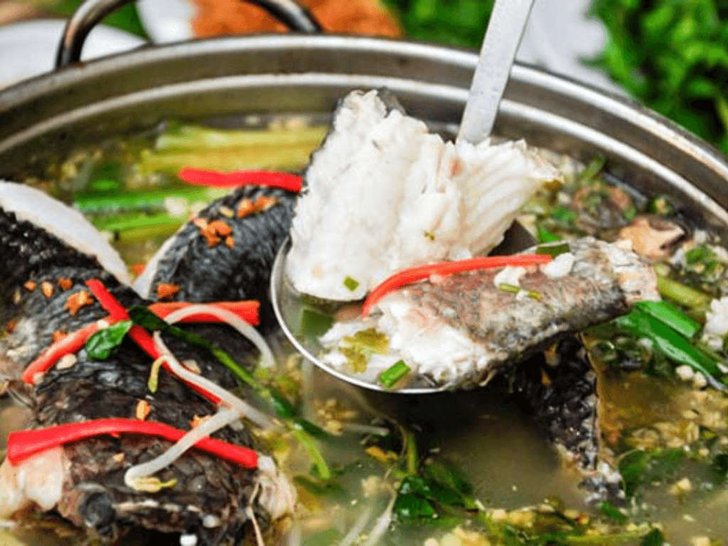 cac-buoc-nhung-va-thuong-thuc-ca-loc-lau-ngon