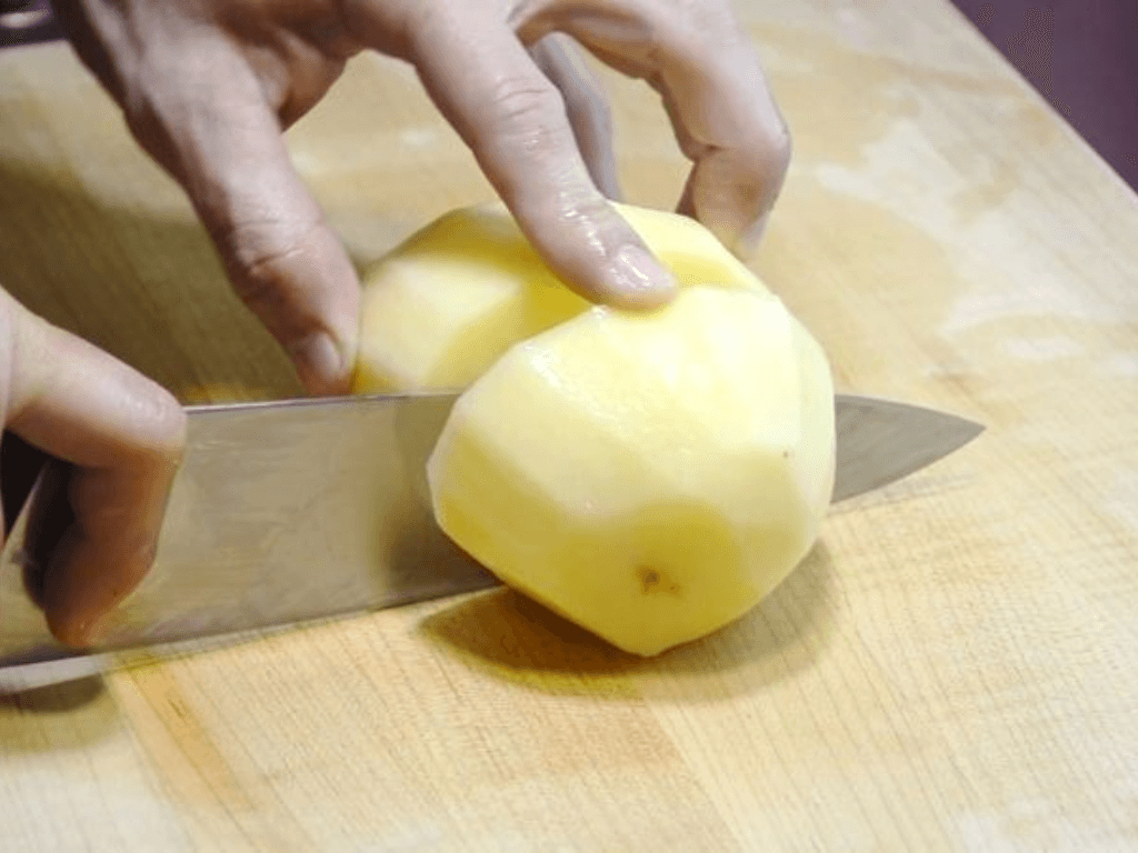 tuyet-chieu-so-che-khoai-tay-cuc-nhanh-khong-bi-tham-khong-dinh