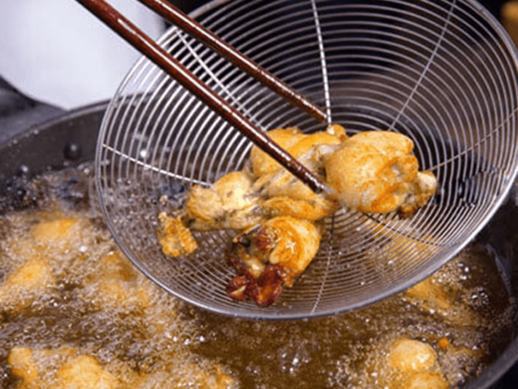 cach-chien-ech-gion-rum-giu-thit-mem-ngot