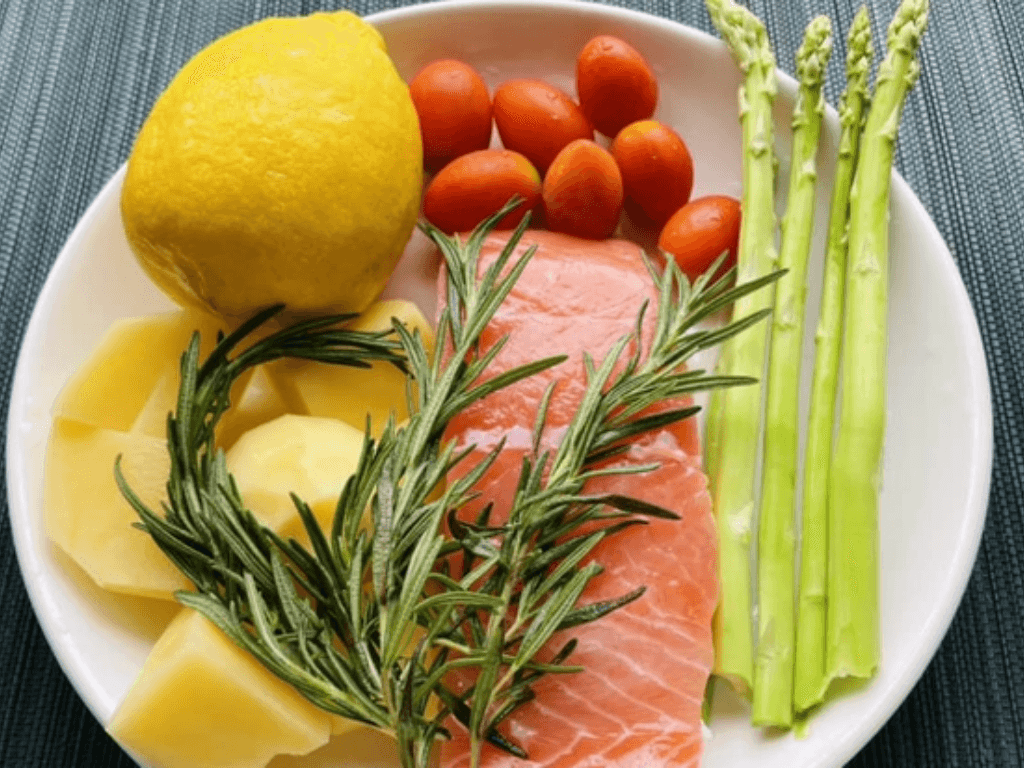 chuan-bi-nguyen-lieu-va-gia-vi-cho-mon-ca-hoi-sot-bo-toi