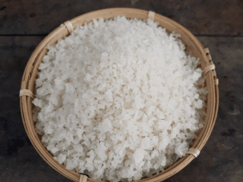 cach-phoi-com-kho-bi-quyet-de-hat-com-gion-rom-rop