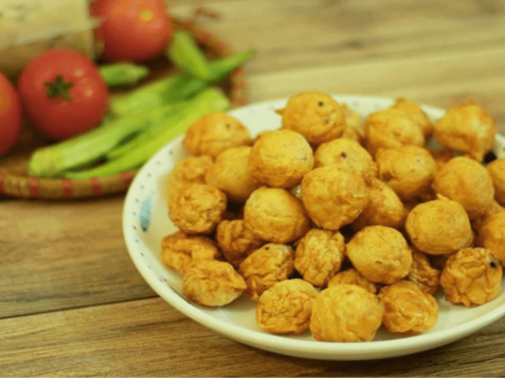 thuong-thuc-mon-ca-vien-gion-rum-mem-ben-trong