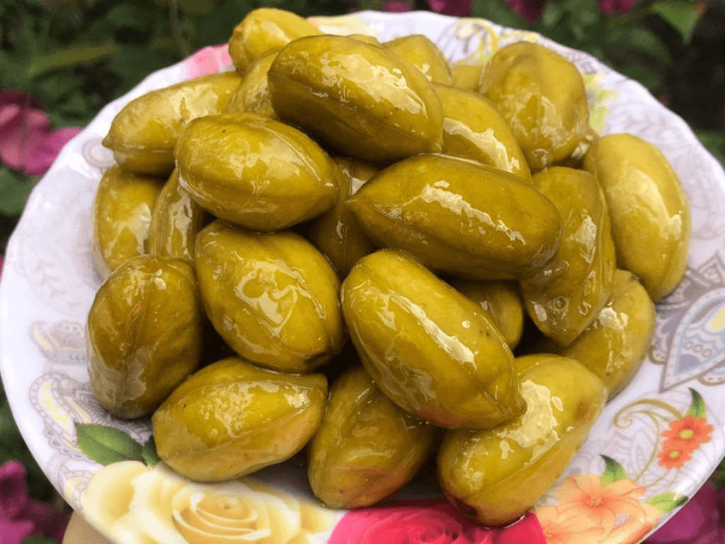 tai-sao-ca-na-ngam-duong-lai-duoc-yeu-thich-den-vay