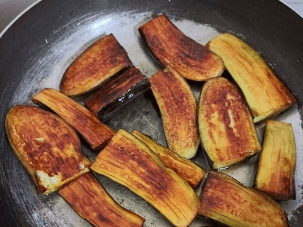 cach-lam-ca-tim-chien-nuoc-mam-gay-sot-tung-buoc-chi-tiet
