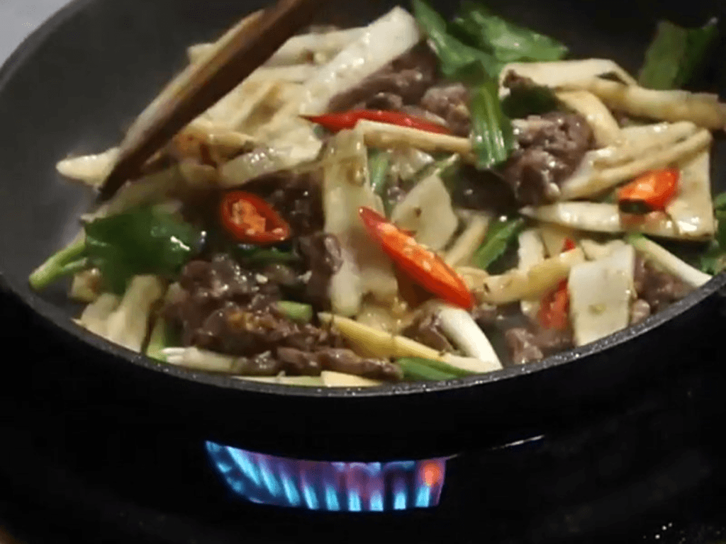 xao-nhanh-lua-lon-bi-quyet-giu-tron-do-tuoi