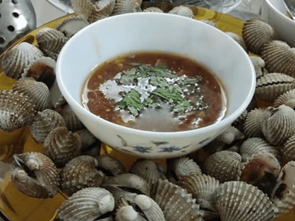 linh-hon-mon-an-nuoc-cham-chua-cay-gay-nghien