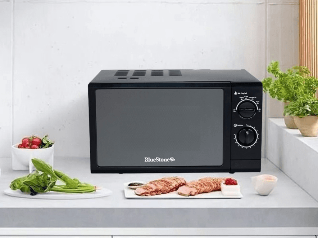 lo-vi-song-bluestone-tro-thu-nha-bep-giup-cuu-nguy-bua-an-nguoi