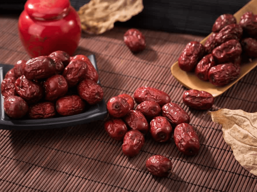 ai-nen-ai-khong-nen-an-tao-tau