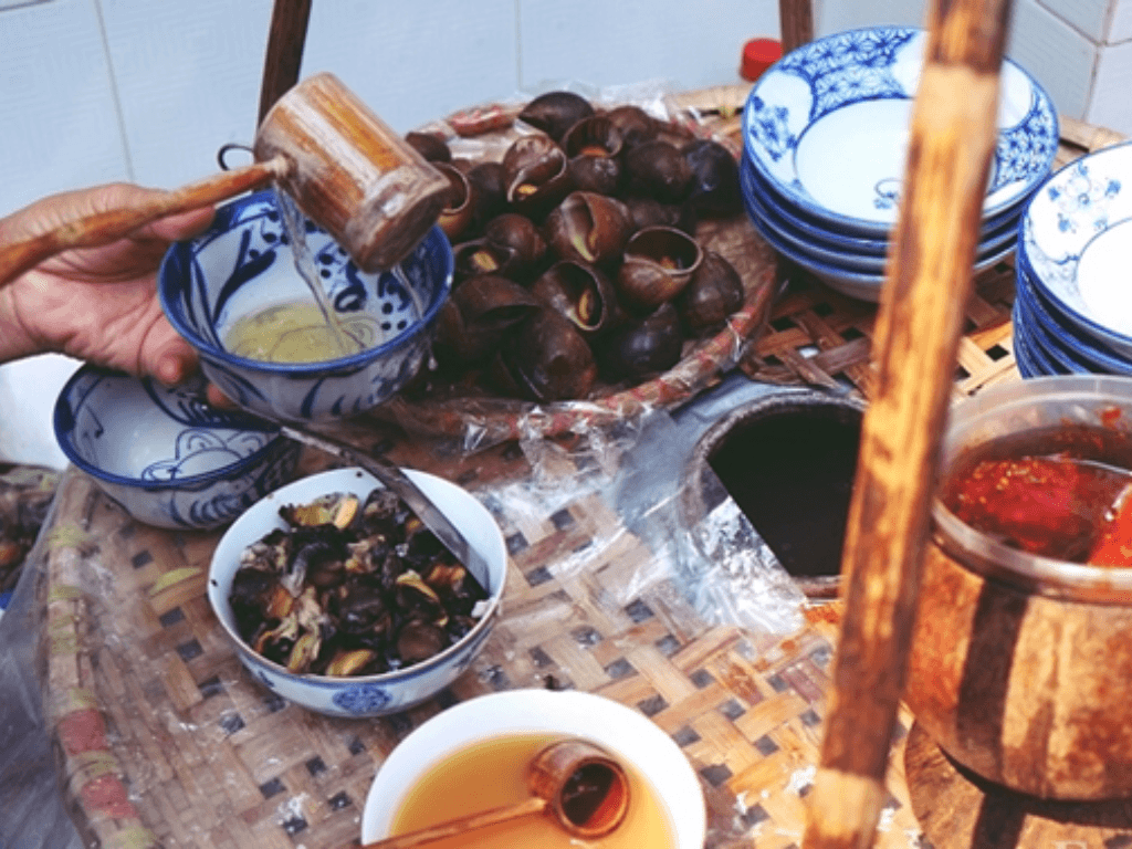 bun-oc-nguoi-mon-an-tuong-quen-ma-la-tinh-hoa-am-thuc-ha-thanh