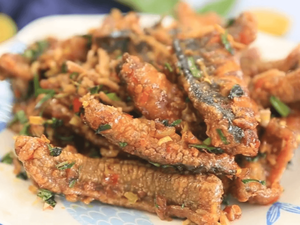 luon-chien-gion-mon-ngon-dan-da-nhung-gay-thuong-nho