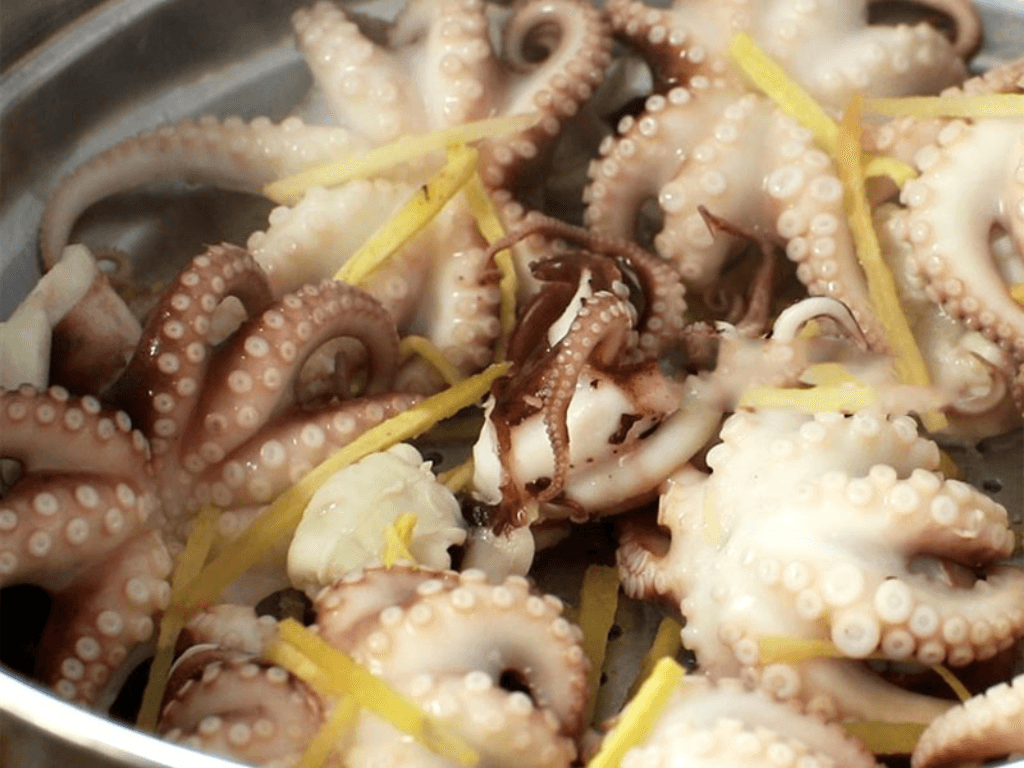 vi-sao-bach-tuoc-hap-la-oi-lai-gay-thuong-nho