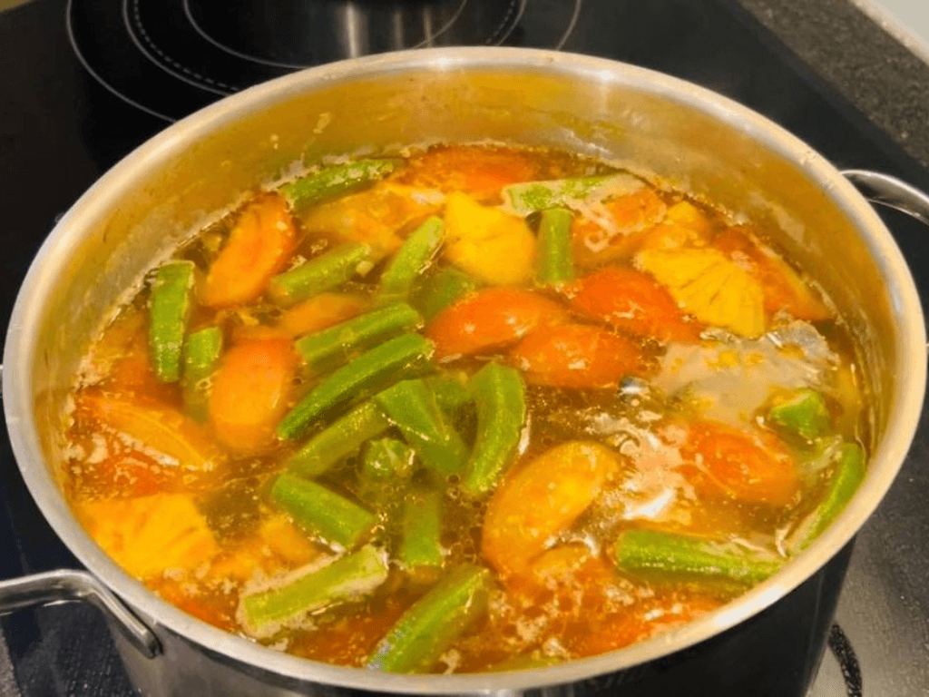 cach-nau-canh-chua-ca-chim-tung-buoc-chuan-ma-van-gay-nghien