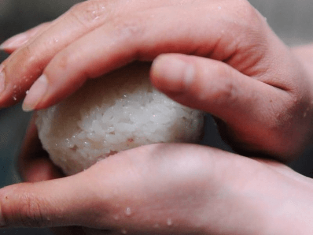 nam-com-buoc-hoi-sinh-ky-uc-tuoi-tho