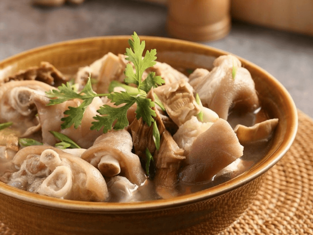 canh-mang-kho-xuong-lon-linh-hon-cua-mam-co-truyen-thong-viet