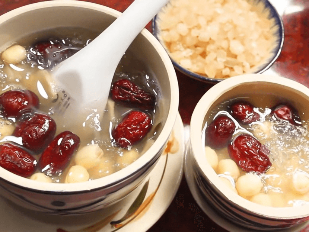 mon-yen-chung-tinh-tuy-cua-suc-khoe-va-su-sang-trong