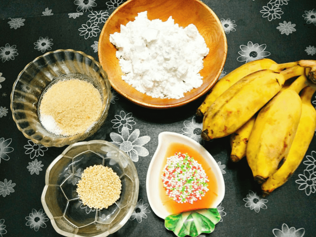 chuan-bi-nguyen-lieu-chon-chuoi-va-bot-nang-dung-la-nam-70-thanh-cong