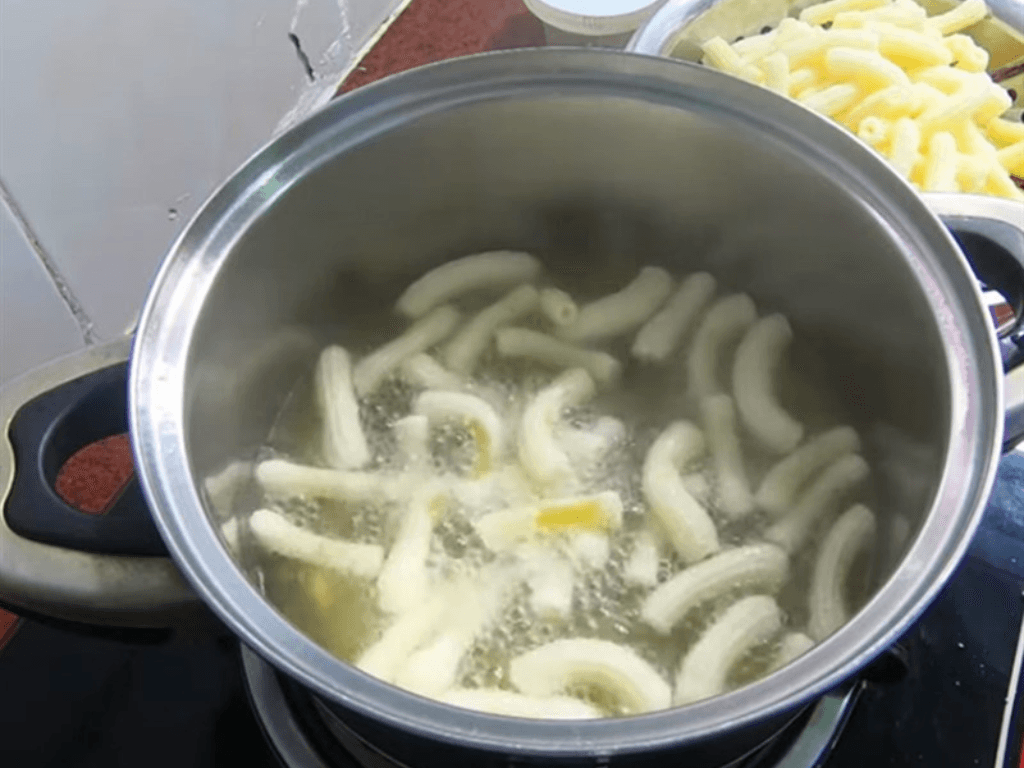 chien-lac-pho-mai-cong-doan-bien-hinh-gion-tan-sieu-vui-tai