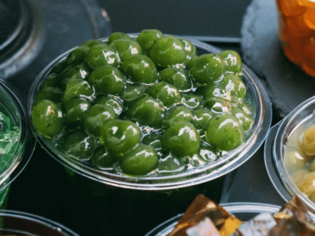 tran-chau-tra-xanh-topping-nho-ma-co-vo-khien-moi-mon-ngot-hap-dan-gap-doi