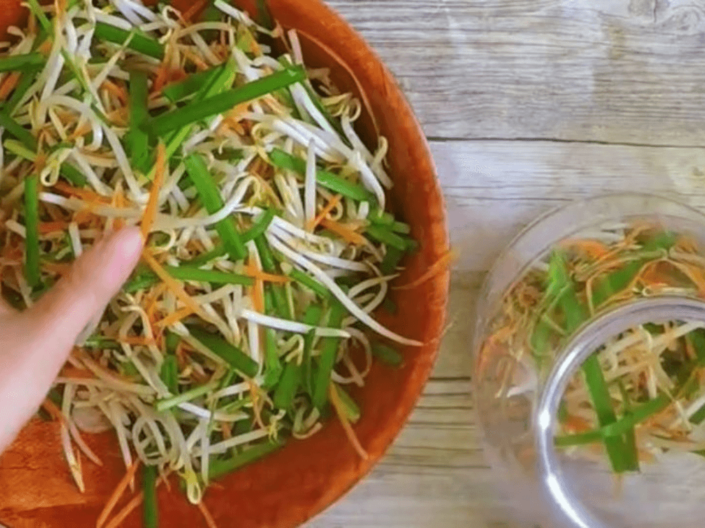 cach-lam-dua-gia-an-lien-nhanh-sach-va-gion-tan-bat-ngo