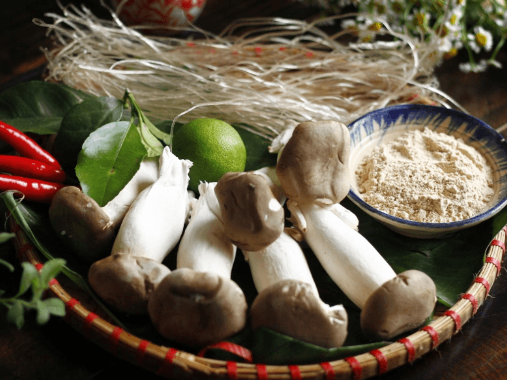 chuan-bi-nguyen-lieu-don-gian-nhung-phai-du-huong-sac-vi