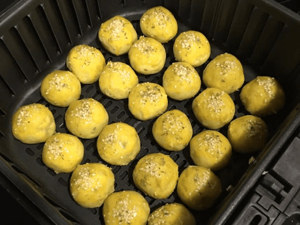 chien-hoac-nuong-banh-hai-cach-bien-tau-cho-do-gion-deo-hoan-hao