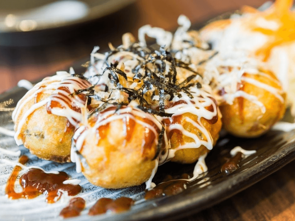 takoyaki-mon-banh-linh-hon-duong-pho-cua-xu-hoa-anh-dao