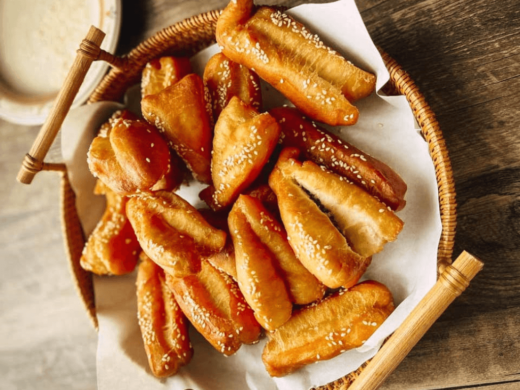 cu-lua-mang-ten-quay-dui-ga-tuong-kho-ma-hoa-ra-de-khong-tuong