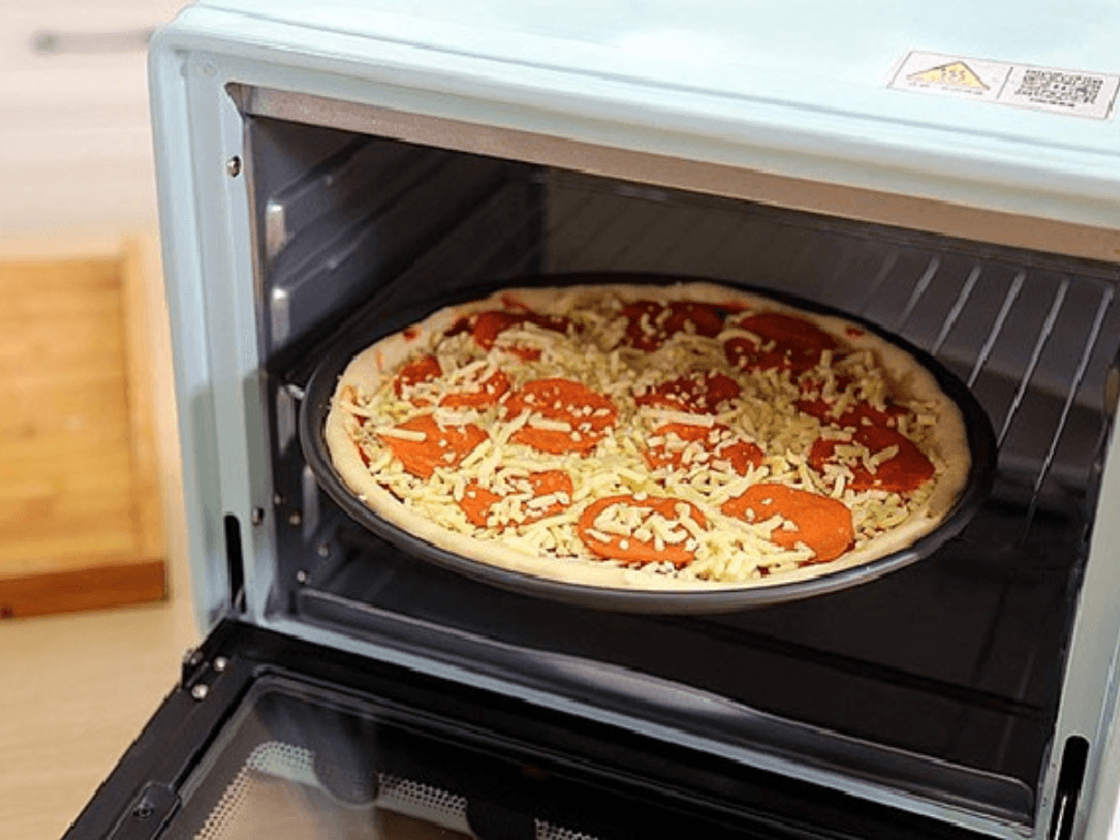 cach-lap-rap-nuong-pizza-giu-pho-mai-tan-chay-de-gion-rum