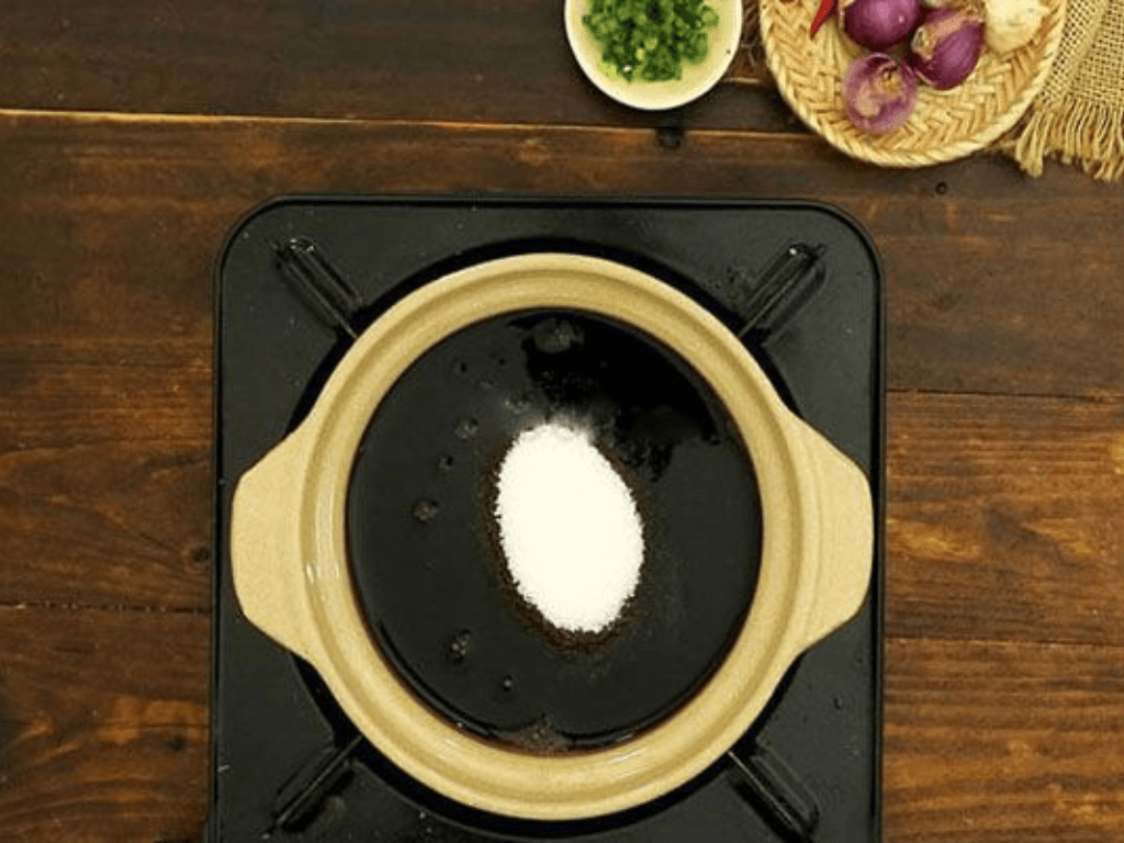 cach-pha-nuoc-tuong-chay-co-ban-ngon-ma-de-lam