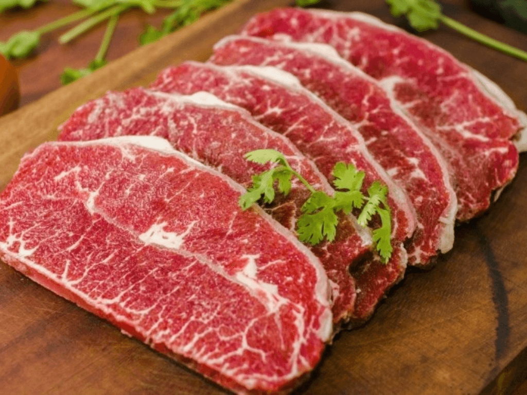 vi-sao-nen-cho-be-an-chao-thit-bo-kho-sat-tu-nhien-giup-con-cung-cap