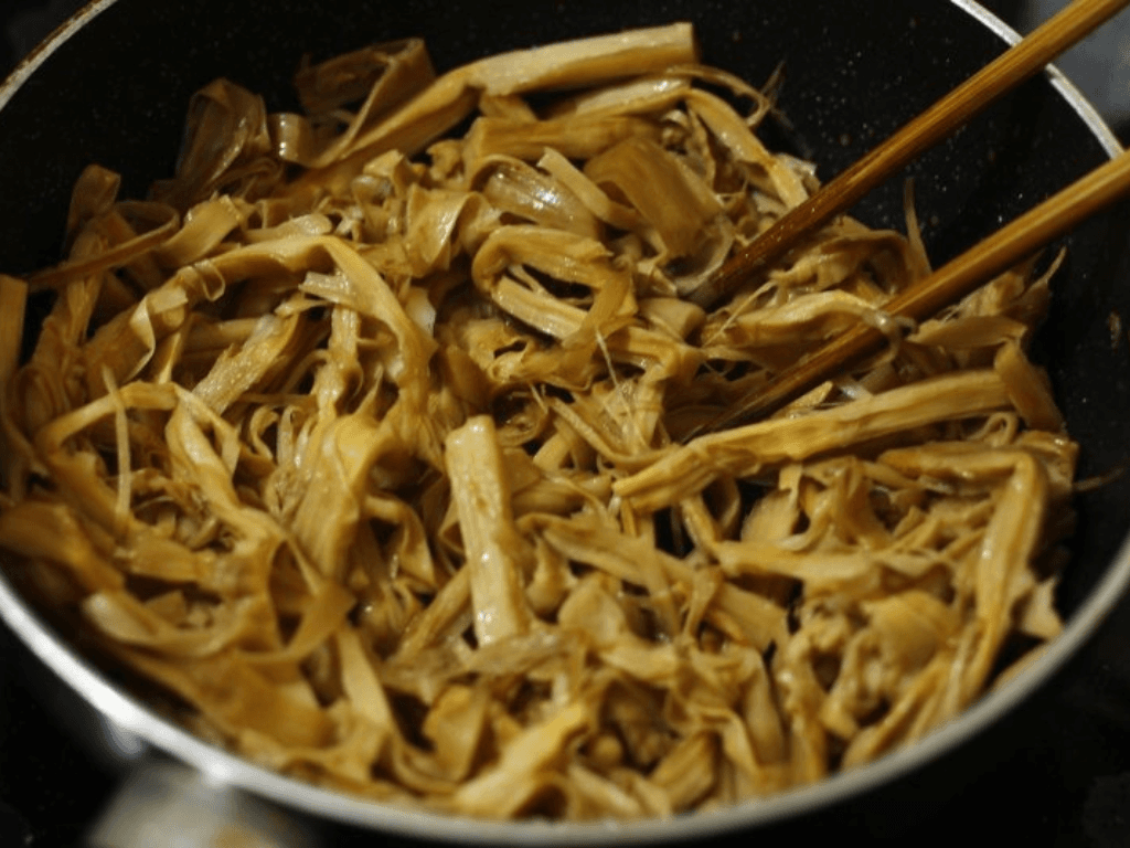 xao-mang-nam-buoc-danh-lua-vi-giac-khien-ai-cung-tuong-la-mon-man