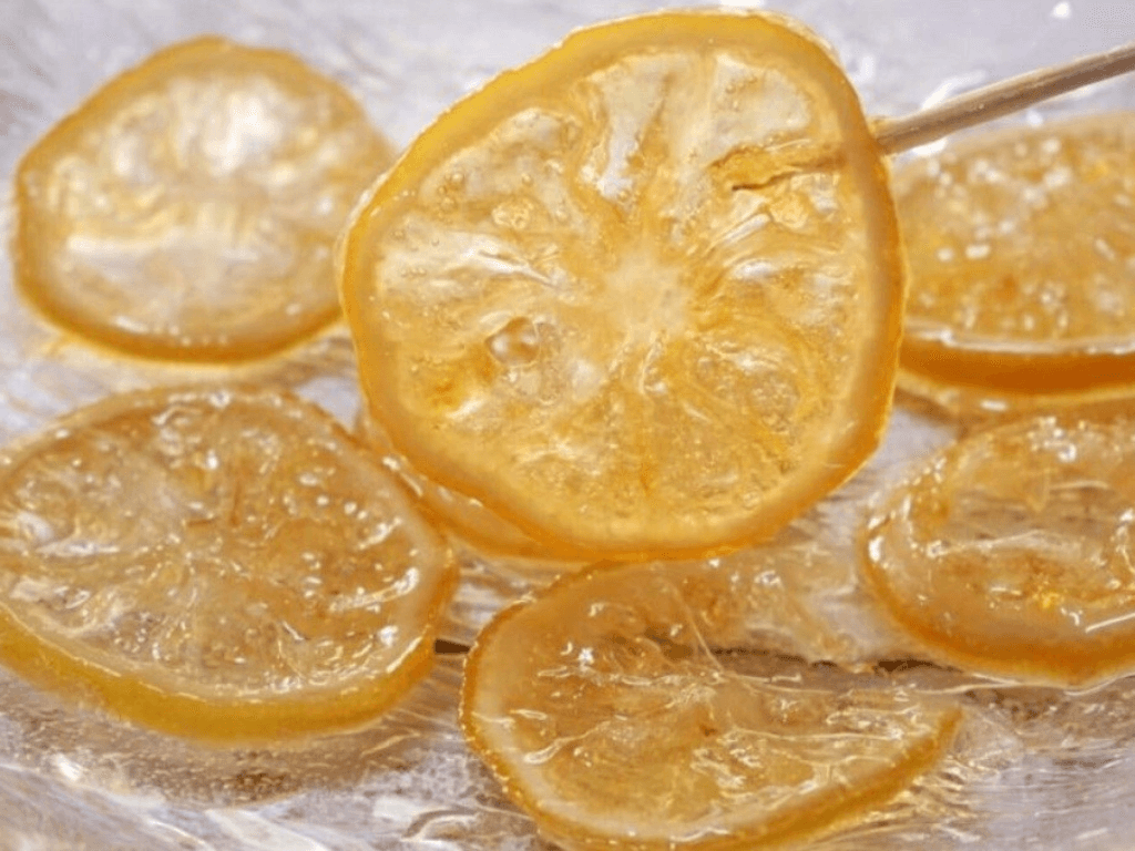 mut-chanh-vang-mon-ngon-2-trong-1-an-vat-cung-duoc-tri-ho-cung-hay