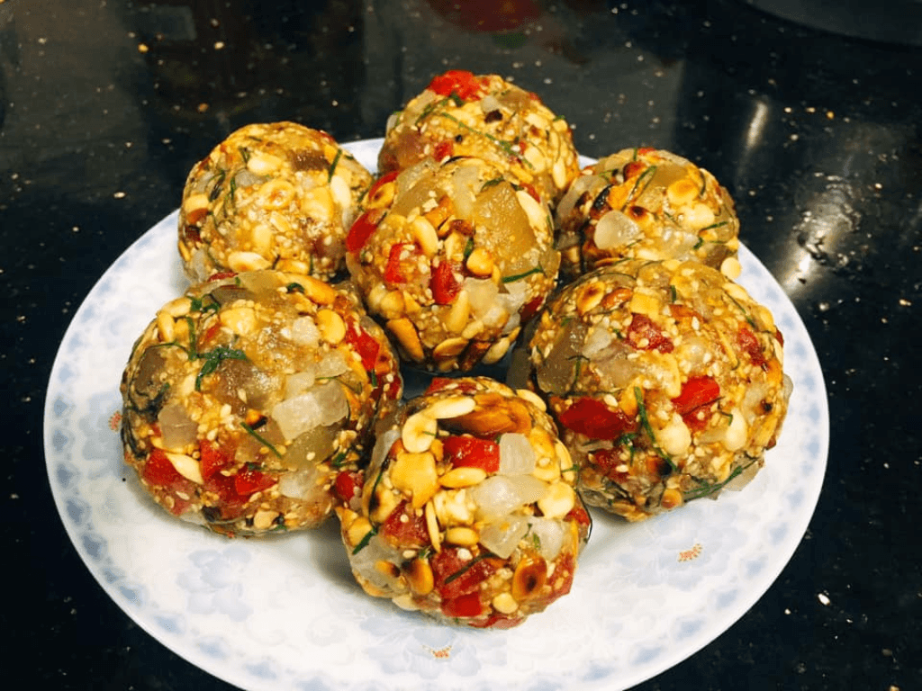 lam-nhan-thap-cam-linh-hon-cua-chiec-banh-deo-ngon-giat-minh